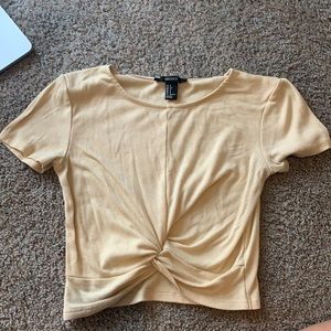 ‼️SOLD‼️ Light yellow cropped tee.